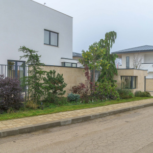 Imagineaza-ti noua ta viață în vilă ediție limitată, lângă Paradisul Verde! 